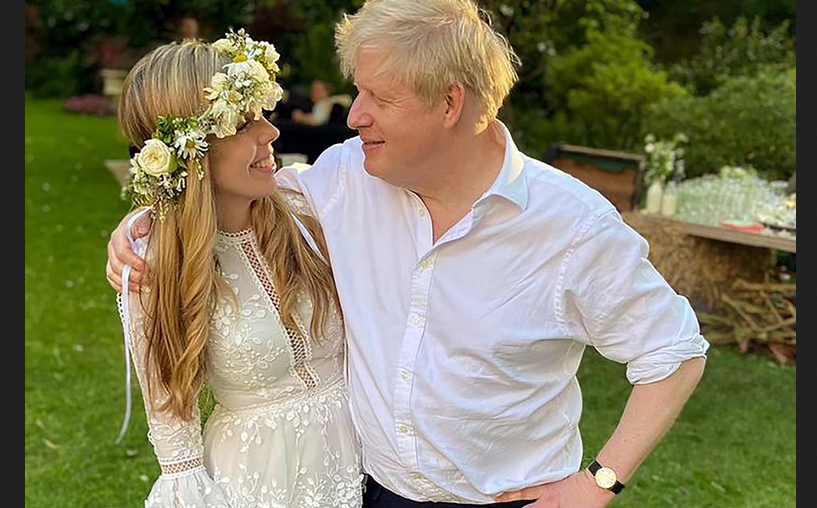Жена Бориса Джонсона надела на свадьбу платье напрокат за 25 фунтов