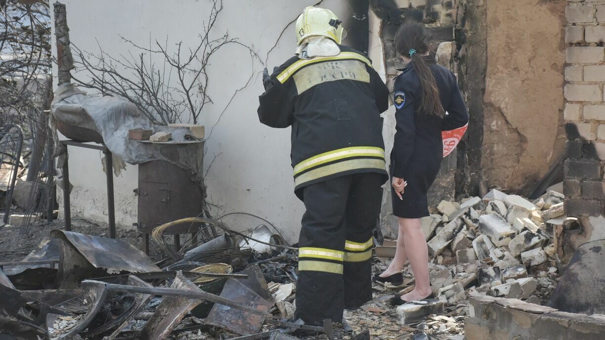 Трое детей погибли при пожаре в частном доме под Иркутском