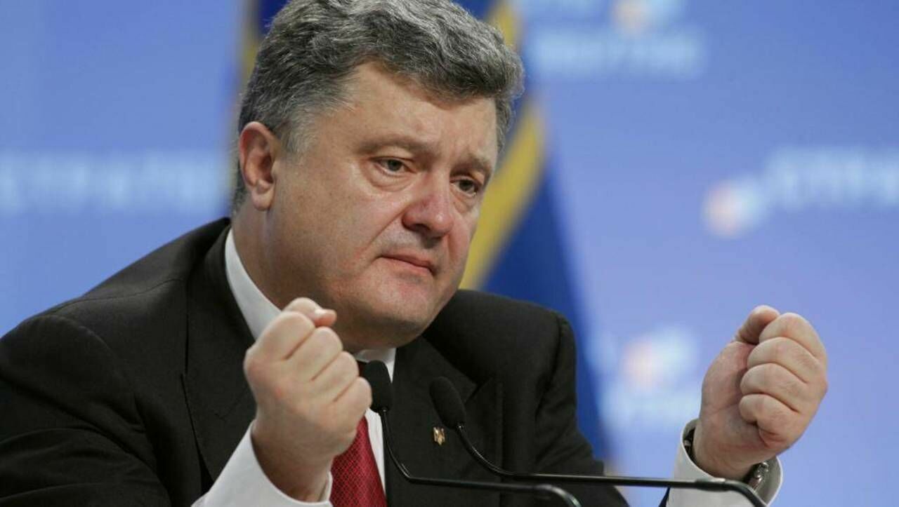 Порошенко отказался разблокировать "ВКонтакте" на Украине