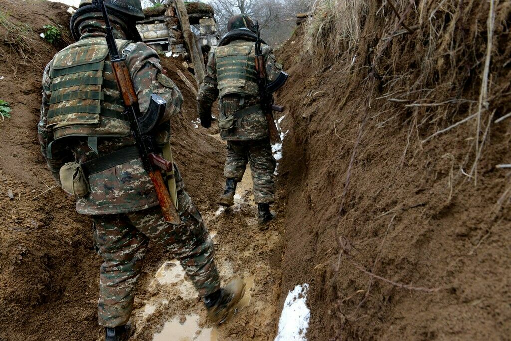 СМИ: 93 сирийских наемника погибли при боях в Карабахе