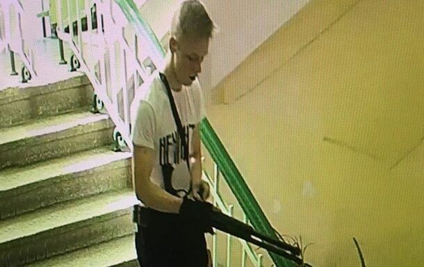 Керченского стрелка похоронили на пожертвования и под чужой фамилией