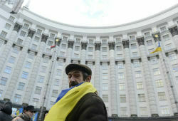Мэр Киева блокирован сторонниками евроинтеграции в своем кабинете