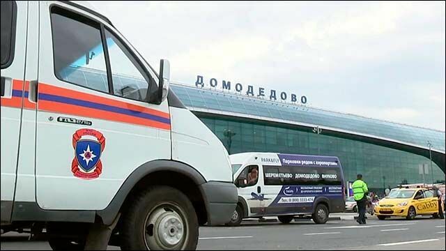 Пожар в «Домодедово» привел к задержке более ста рейсов