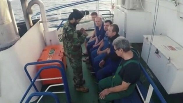 Семьи моряков просят спасти российский экипаж из ливийского плена