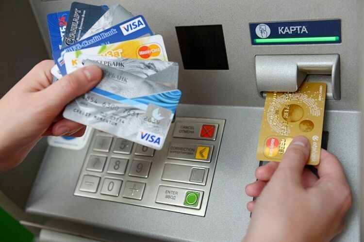 В России резко возросли просрочки по кредитным картам