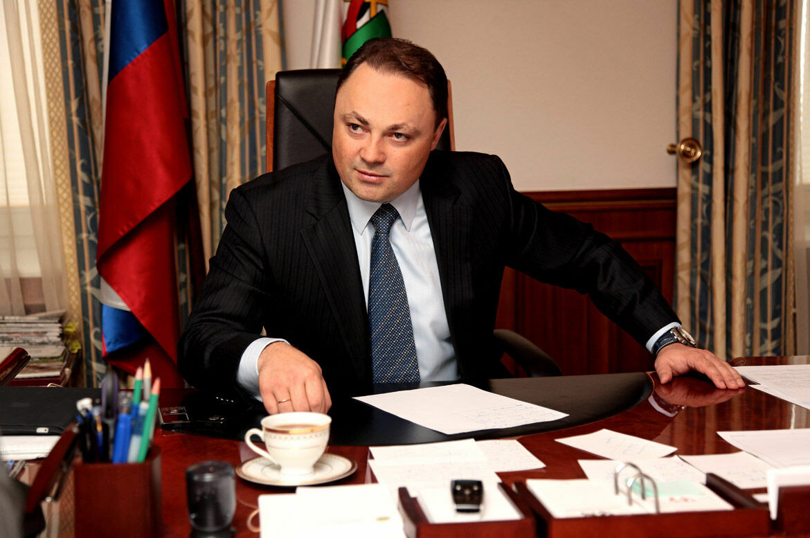 Находящийся под стражей мэр Владивостока Пушкарёв подал в отставку
