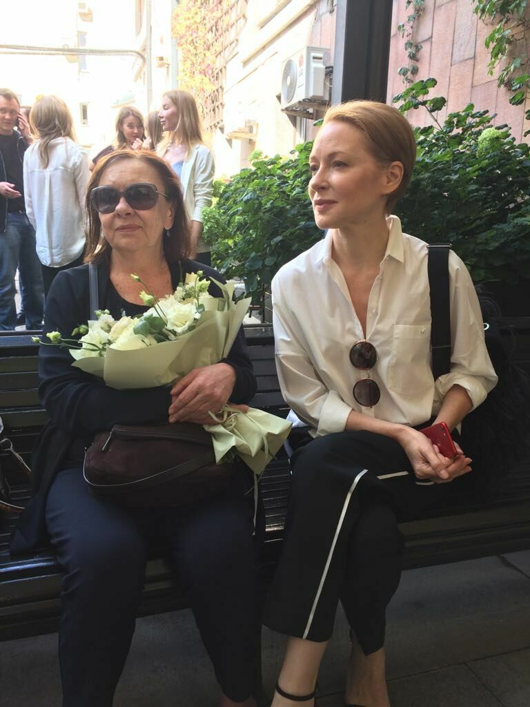 Народная артистка РФ Наталья Тенякова с дочерью Дарьей Юрской