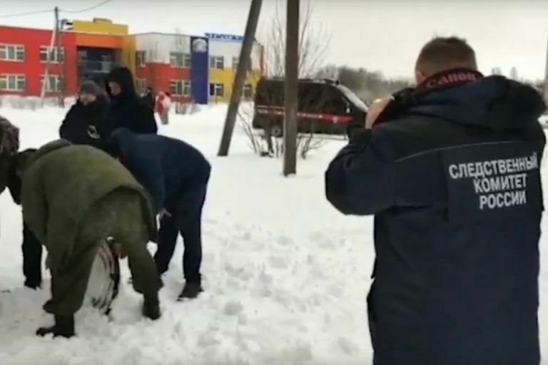 В Тверской области пропавшего семилетнего мальчика нашли в канализационном колодце