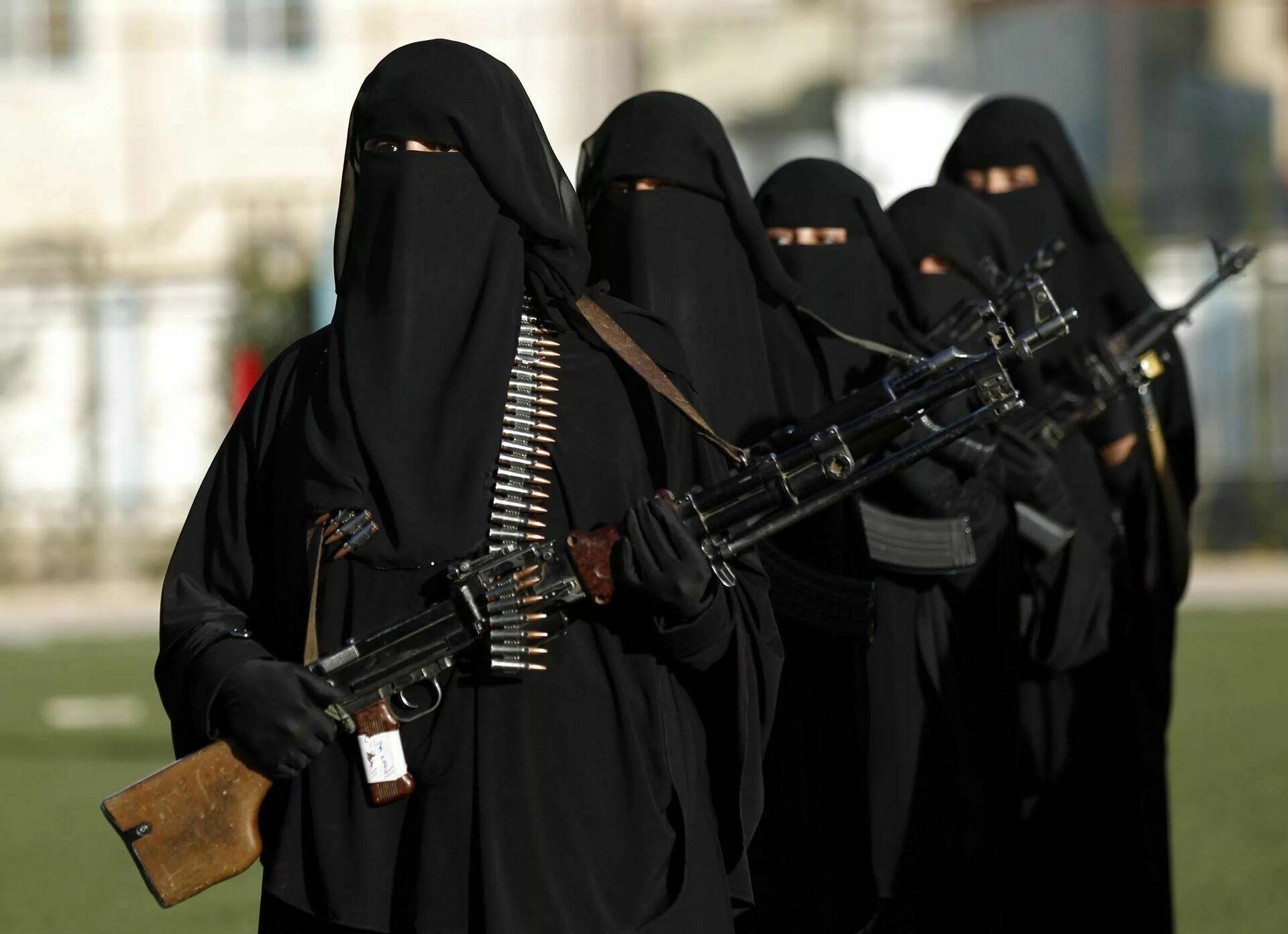 На службу в армии Саудовской Аравии разрешили принимать женщин
