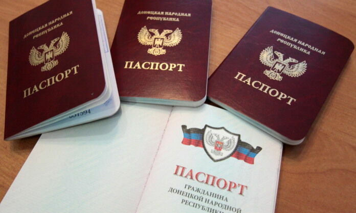 Ъ: Жители ДНР и ЛНД получат российское гражданство по упрощенной схеме