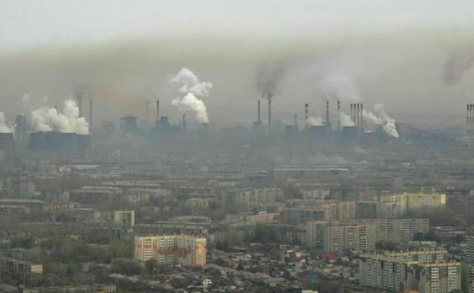 Загрязнение сероводородом в воздухе Челябинска превысило норму в 30 раз