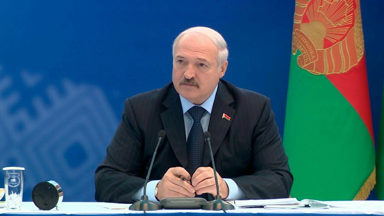 Видео: Лукашенко - чиновникам спорта: «Лучше вам из Токио без побед не возвращаться»