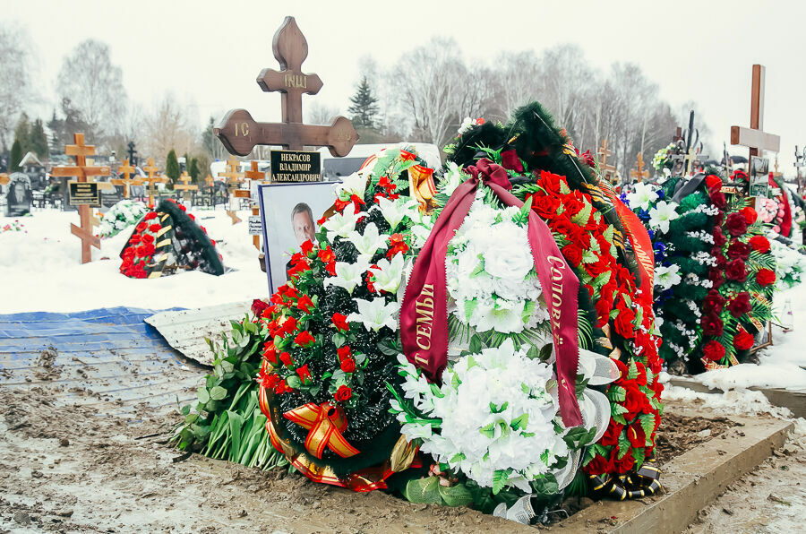 Павел Кодыш: "Правила похорон в России не изменились, только поминки не в ресторане"