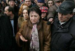 Джиоева будет участвовать в повторных выборах в Южной Осетии