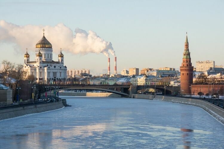 В Москве  опять ожидаются ледяные дожди и аномально высокое атмосферное давление
