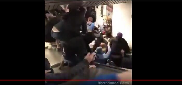 Болельщики ЦСКА серьёзно пострадали в римском метро