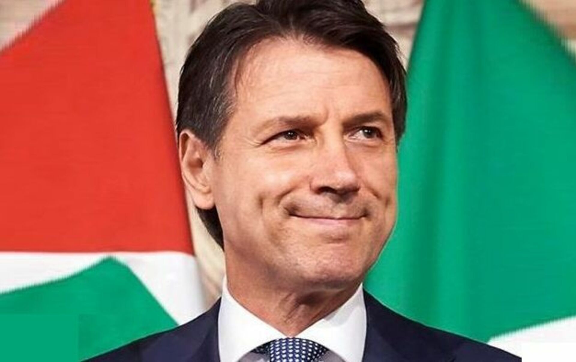 Премьер италии сейчас. Премьер-министр Италии Джузеппе. Драги премьер министр Италии. Премьер-министр Италии сейчас. Премьер министр Италии фото.