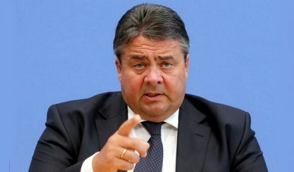 Экс-глава МИД Германии обвинил Украину в эскалации конфликта на Донбассе