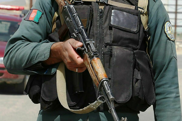При покушении на полицейского начальника в Афганистане погибли пять человек