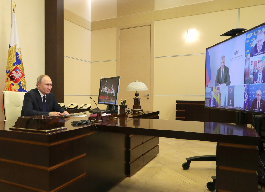 Путин одобрил инициативы «Единой России» по занятости и гарантиях минимального дохода