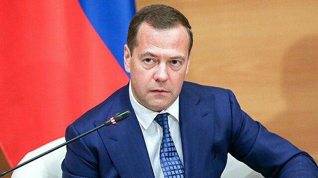 Дмитрий Медведев вновь утверждён премьер-министром