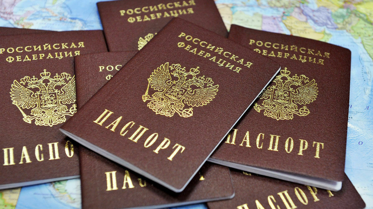 Уже через 15 лет в России могут исчезнуть паспорта