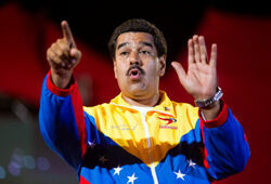 Николас Мадуро грозит проклятьем тем, кто будет голосовать против него