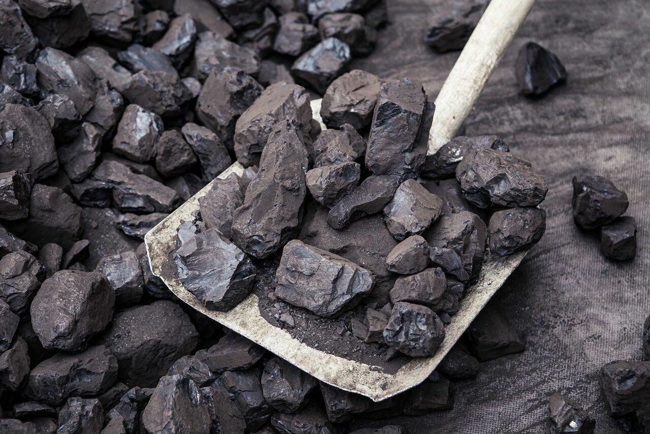 Режим ЧС из-за нехватки угля введен в одном из районов Омской области