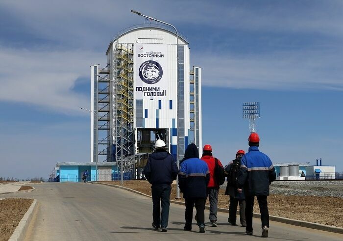Рабочие с космодрома «Восточный» решили бастовать из-за задержки зарплаты