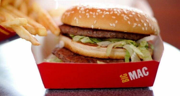 В США умер создатель гамбургера «Биг-Мак»