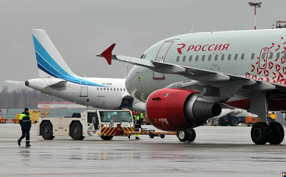 Пассажиропоток в российских аэропортах сократился в 2020-м на 41%