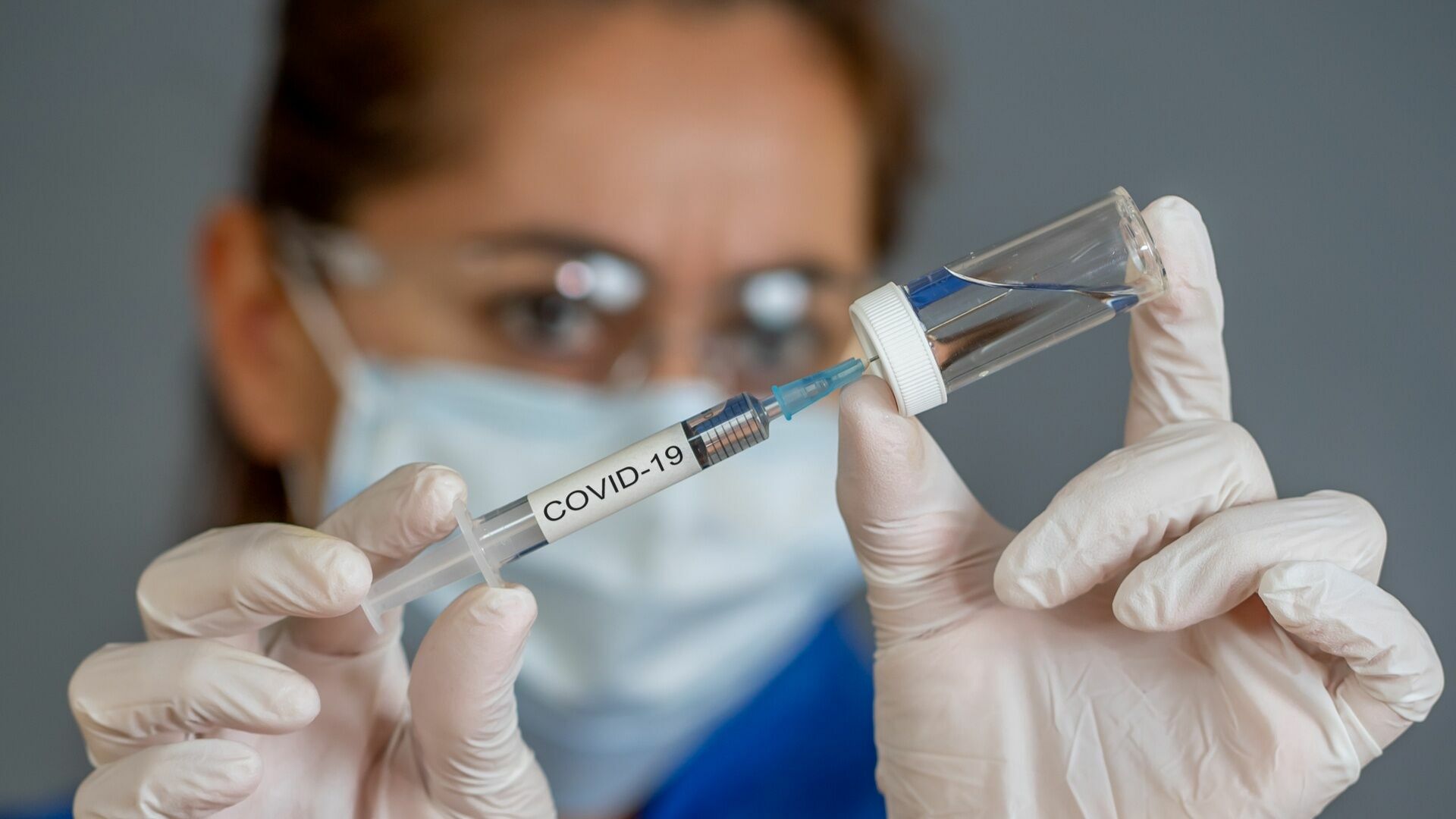 Утверждена форма справки о прививках от коронавируса