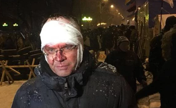 При попытке забрать Саакашвили из палаточного лагеря  пострадали 13 человек