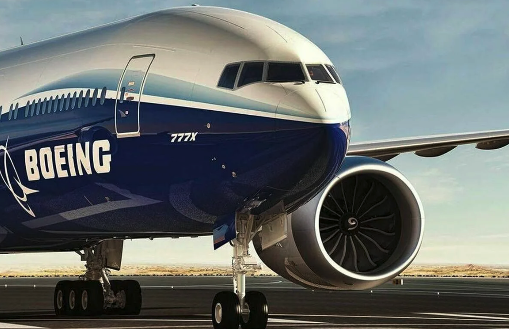 В Сочи экстренно приземлился Boeing, летевший из Казани