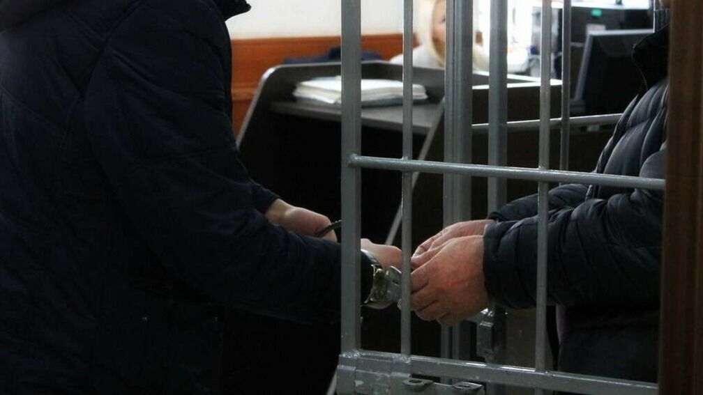 В Челябинске депутат Арман Аракелян получил девять лет колонии за взятки ноутбуками