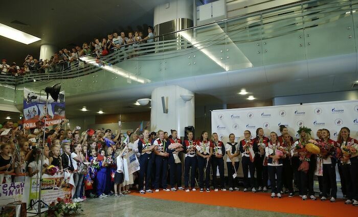 Российским призерам ОИ-2016 в Рио подарят белые BMW