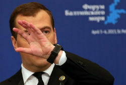 Медведев не изменил позицию насчет промилле - «выпить у нас умеют»