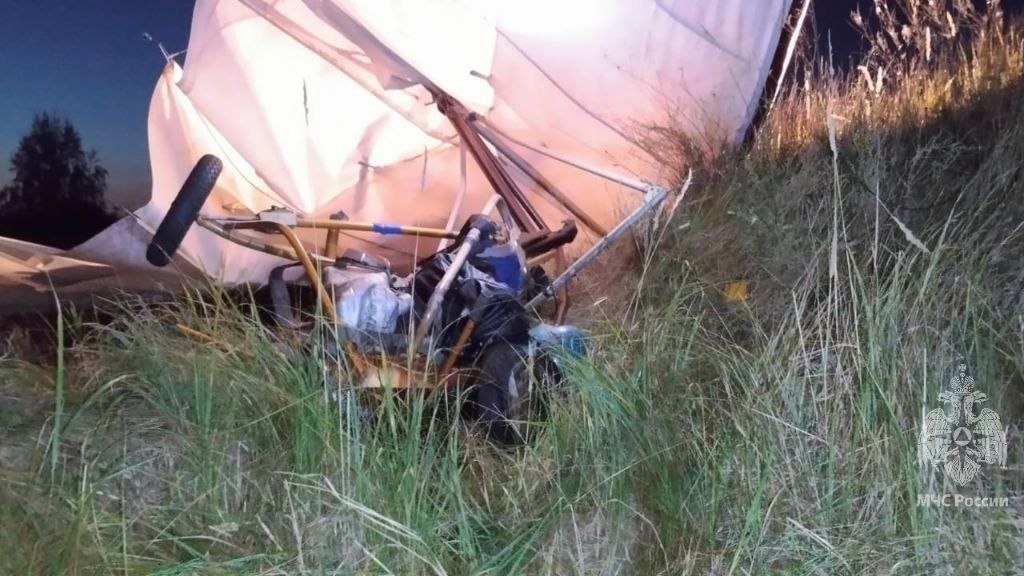 В Татарстане пилот погиб при крушении мотодельтаплана