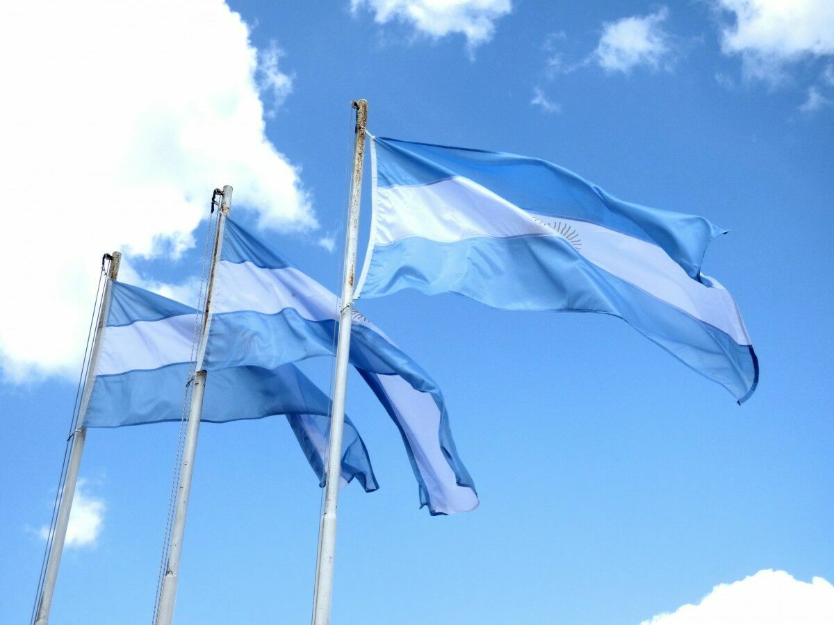 Аргентина объявила 20 декабря национальным праздником