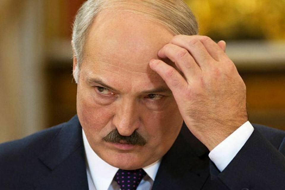 За год до выборов: Лукашенко тоже думает о транзите власти