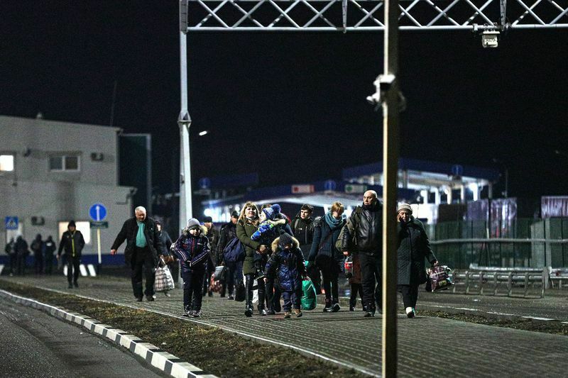 В Ростовской области введен режим ЧС в связи с наплывом беженцев из Донбасса