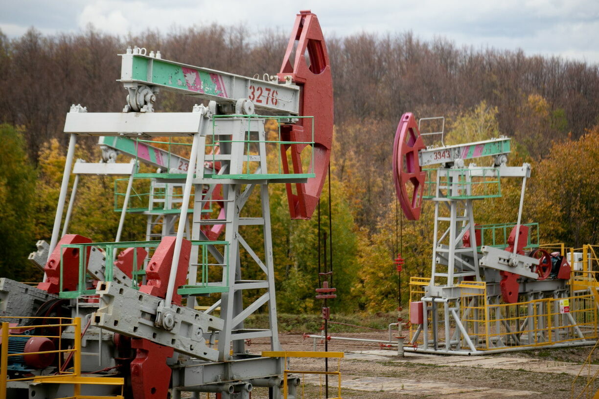 Поставки российского газа через Украину существенно снизились