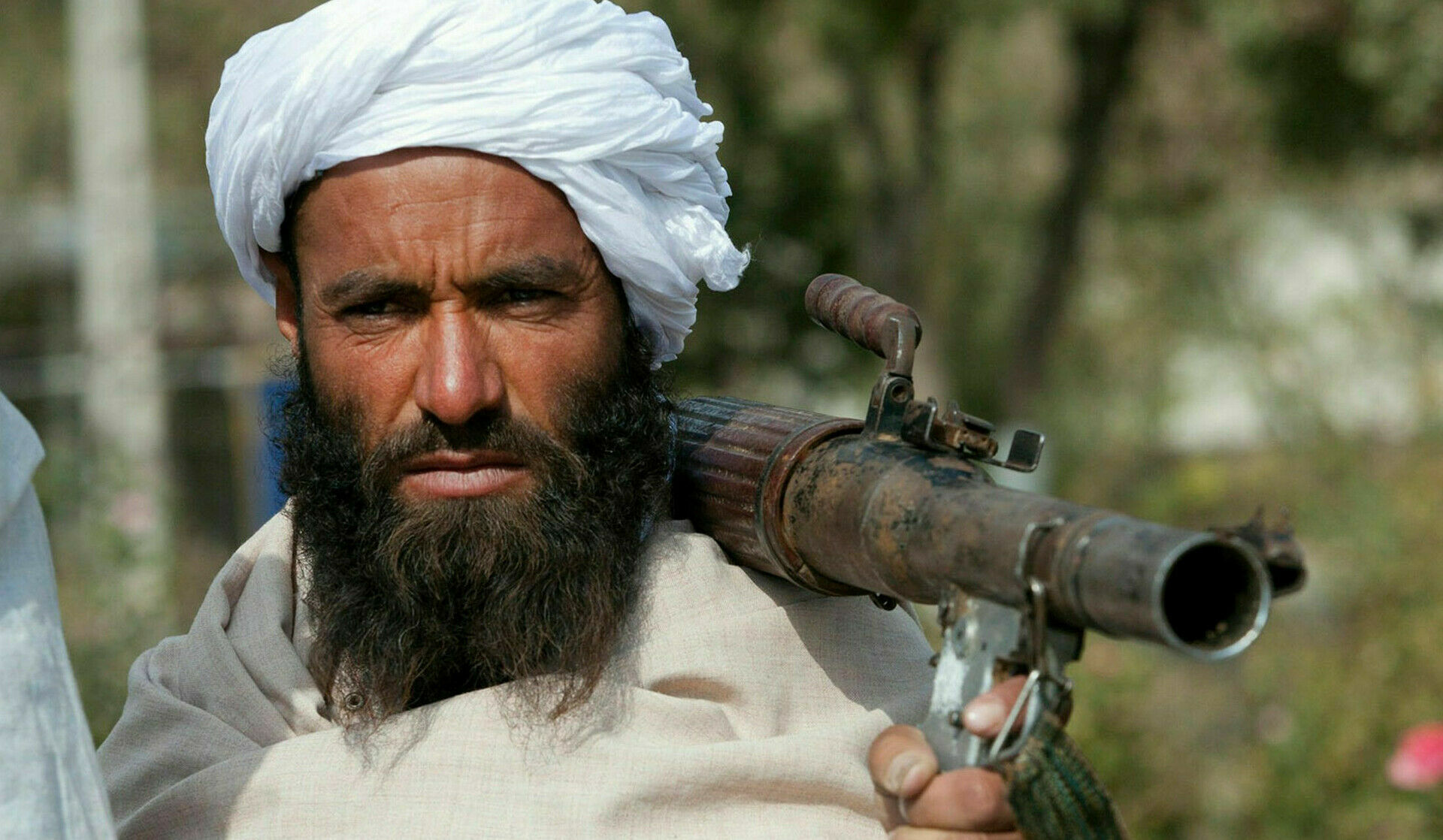 "Милость" к проигравшим: талибы вновь рассчитывают на помощь США