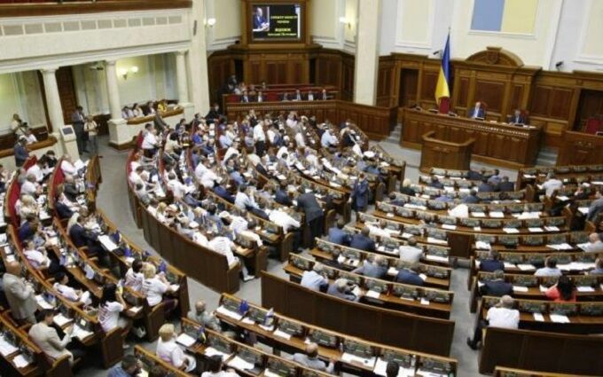 Рада собирается признать выборы в Госдуму нелегитимными