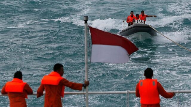 В Индонезии затонул скоростной катер, спасатели ищут 47 человек