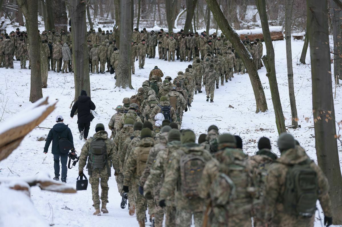 Der Spiegel: Украина просит НАТО о срочной поставке теплого белья для ВСУ