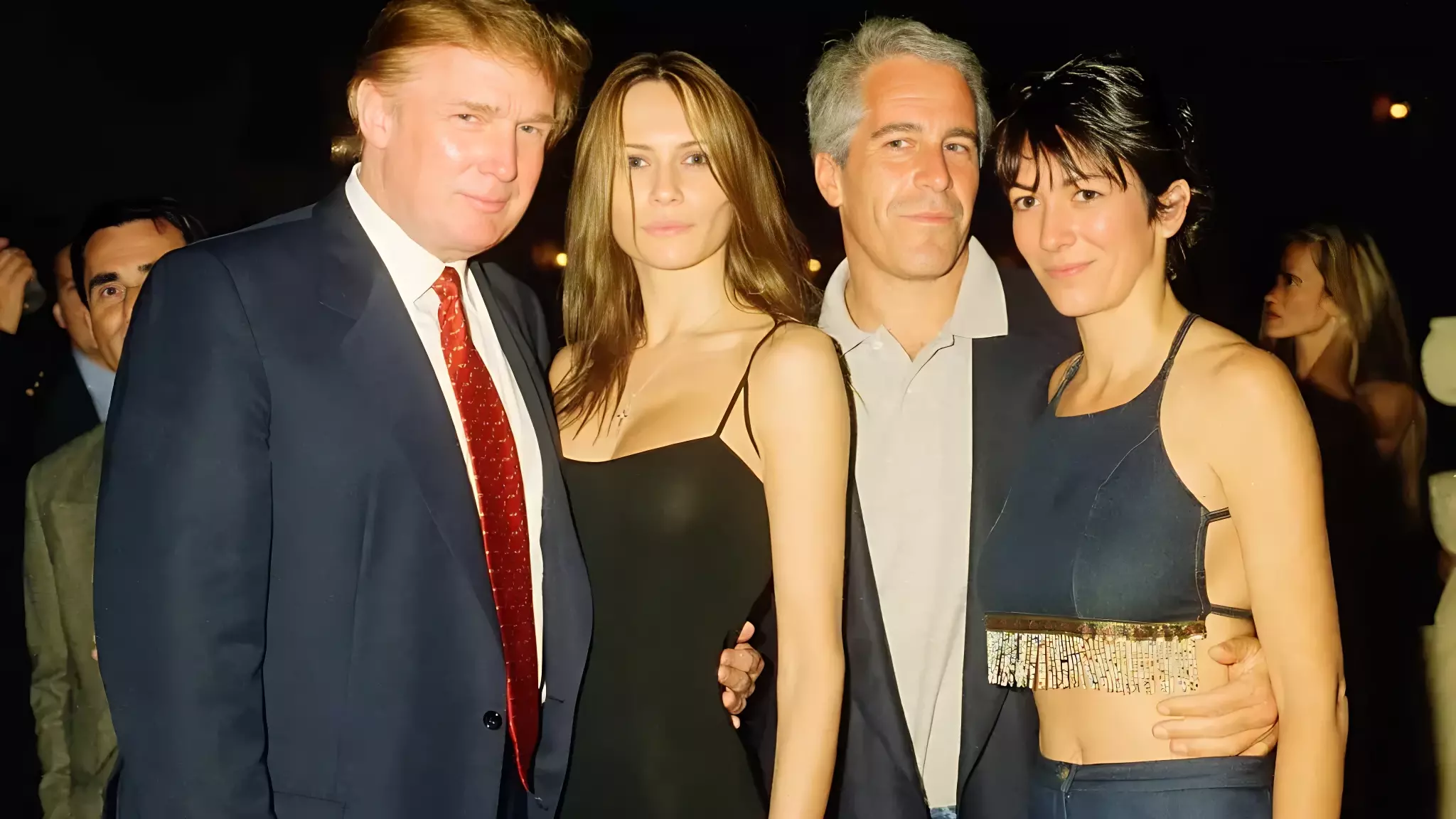 Трамп и педофил Эпштейн с дамами