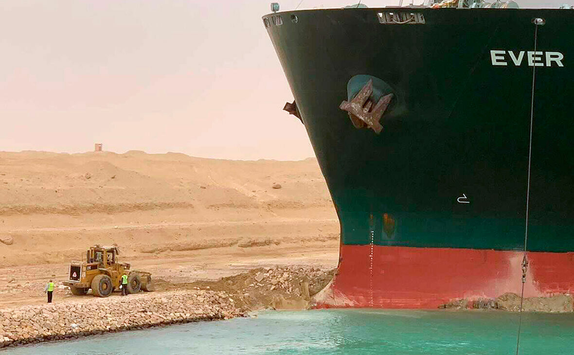 Авария танкера Evergreen взвинтила мировые цены на фрахт