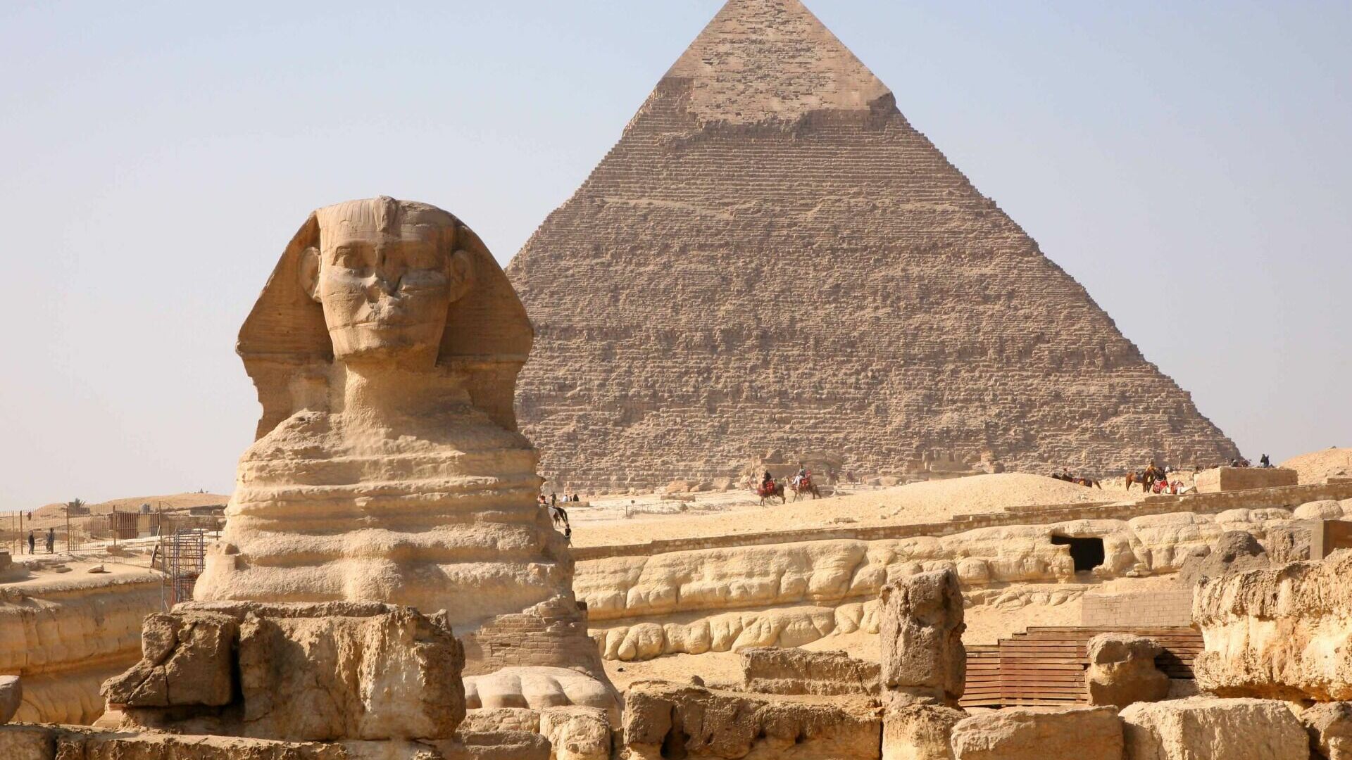 Недалеко от Каира найдена «самая древняя» мумия, покрытая слоями золота
