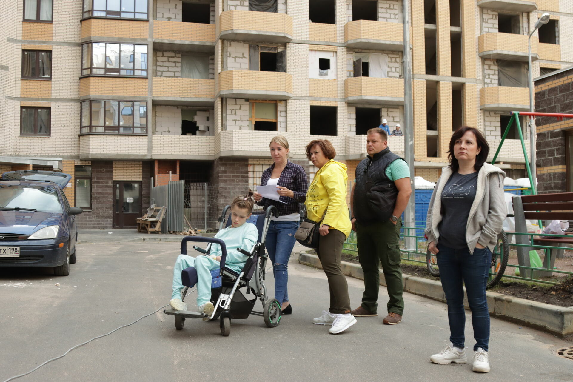 "Берите как есть": жители Петербурга 4 года боролись за квартиры и получили недострой
